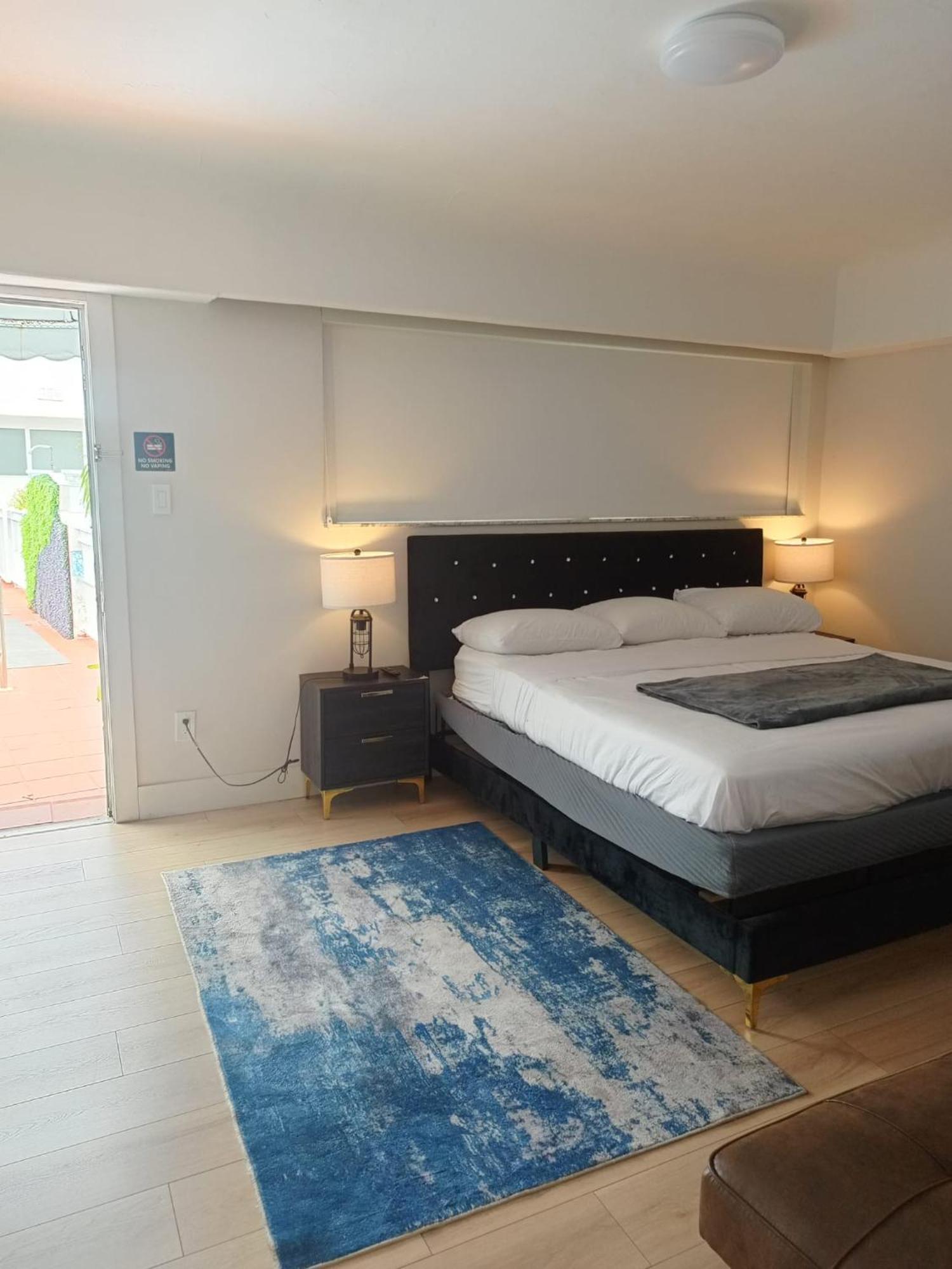 Pousada Suites Hollywood Eksteriør bilde